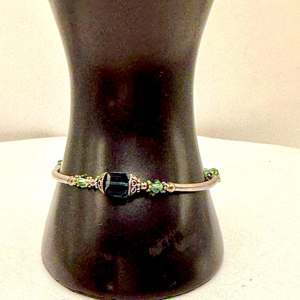 Elegant Green and Blue Glass Beaded‎ .925 Silver Bracelet